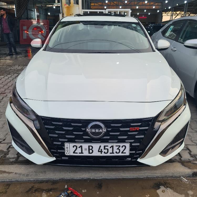 نیسان ئەلتیما